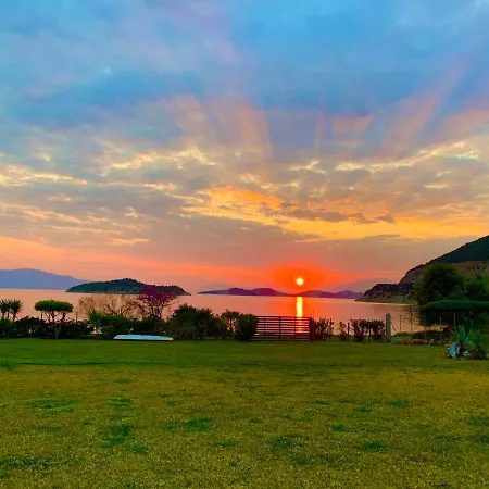 Klovino House بيت للعطل Douvia